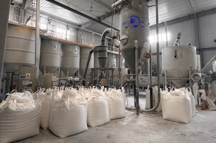 氧化镁的熔点是多少度？沸点能达到多少？